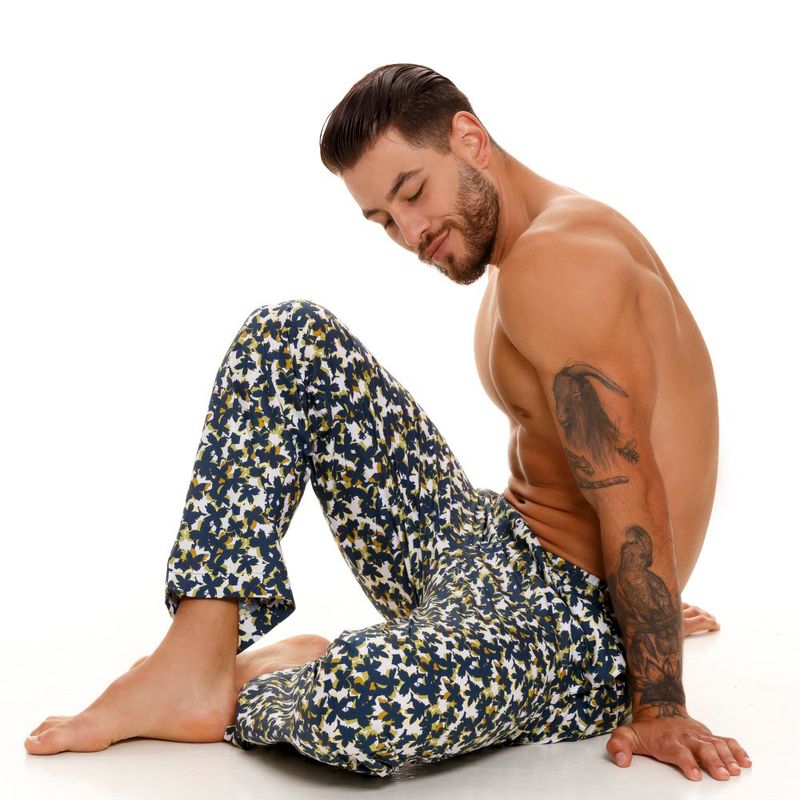PANTALON-LARGO-TECA-ESTAMPADO-tienda-ecommerce-seleccionada-